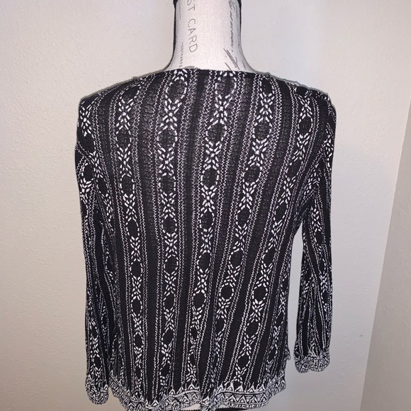 Lucky Brand Top - Picture 3 of 4